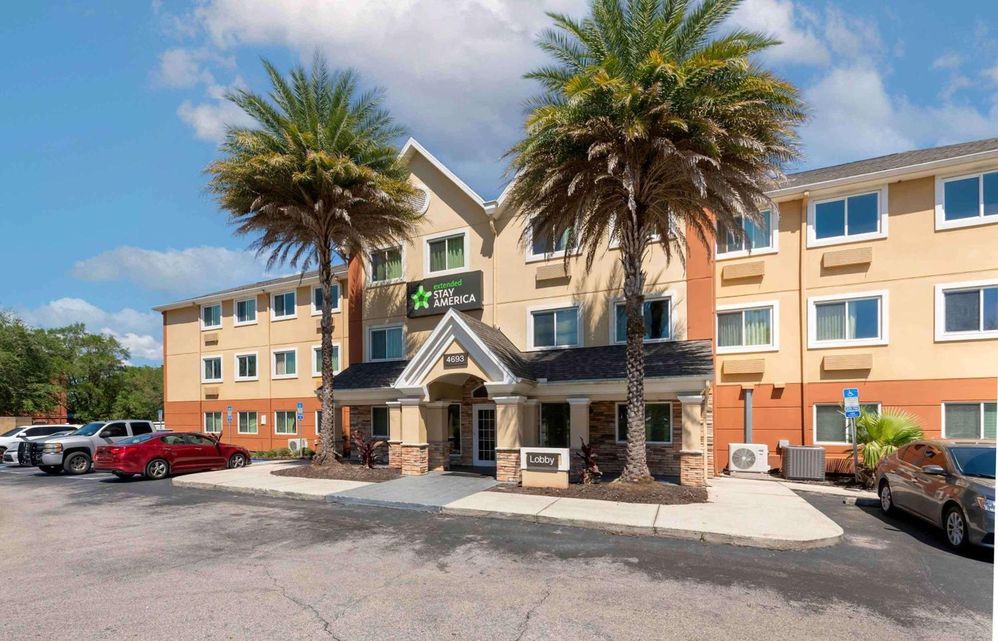 Extended Stay America Select Suites - Jacksonville Salisbury Rd Southpoint Exterior photo